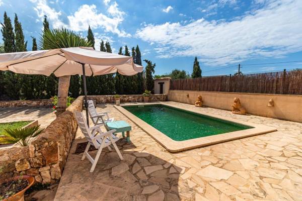 Sa Bassa - country house close to the village