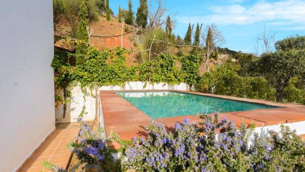 Casa Lorpica El Borge by Ruralidays