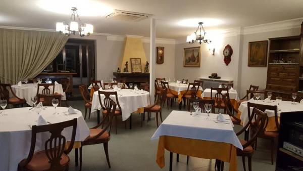 Hostal Restaurante Carolina