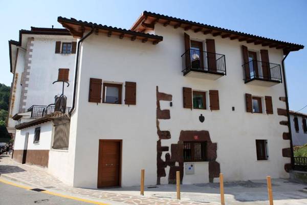 Hostal Ameztia