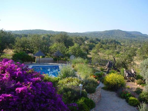 Modern Villa in St Josep de sa Talaia with Swimming Pool