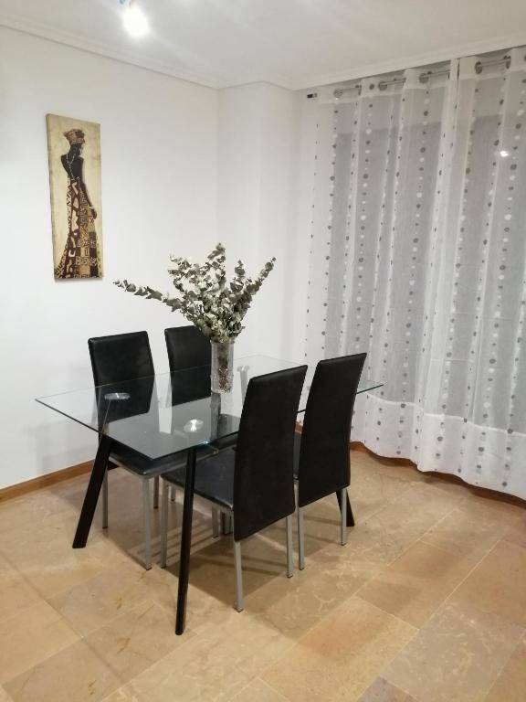 Apartamentos Dos Torres Gandalf - Excelente ubicación centrica con garaje incluido