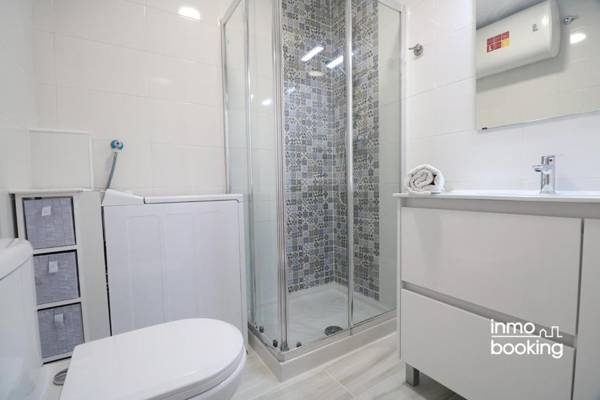 InmoBooking Loft Ancora climatizado a 5 minutos a pie de la playa