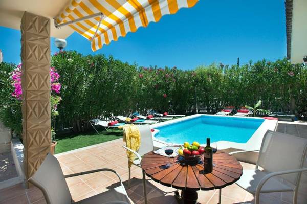 Villa Gran Canal by Villa Plus