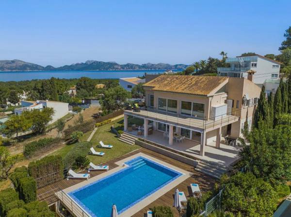 Villa Garau / Heura 8