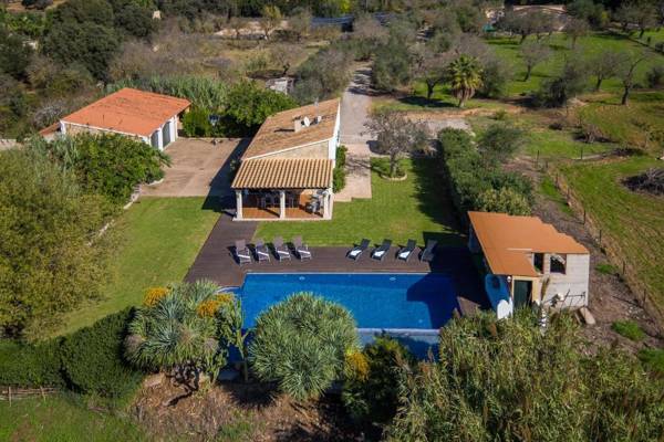 Villa Mar - Villa with Spectacular Pool Area & Bar