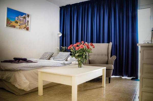 Calypso Oasis Apartments