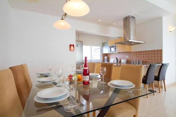 Villa Calero Acentejo Dos - A Wonderful 5 Bedroom Villa - A Short Stroll to the Resort