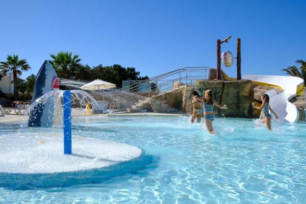 Marvell Club Hotel & Apartments