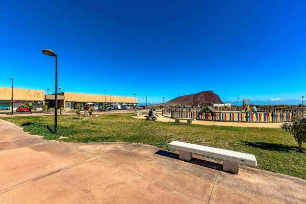 Family Townhouse La Tejita