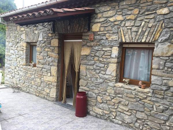 Casa Rural La Sosiega con jardín privado