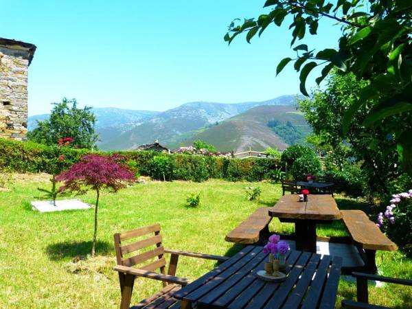 Apartamentos El Valledor