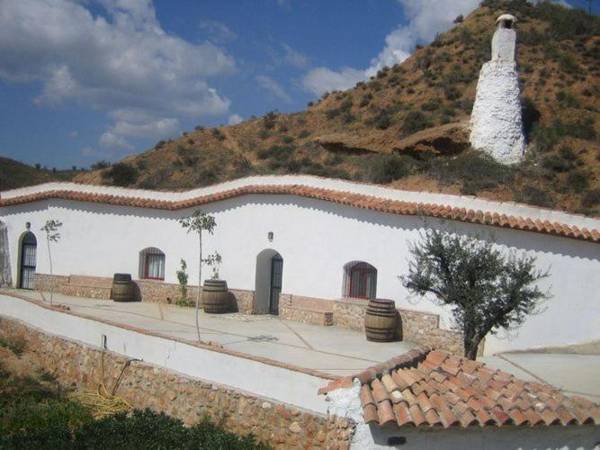 Eccentric Cave House in Lopera with Terrace