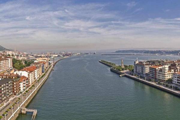 Atico Lujo Costa Vasca Bilbao terraza mar yacuzzi