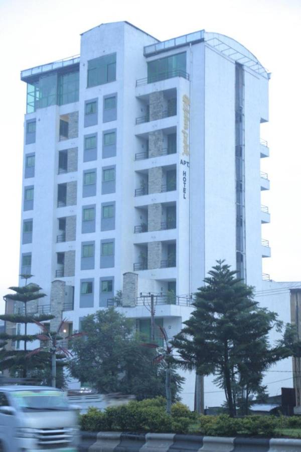 Golden Park Apartment Hotel