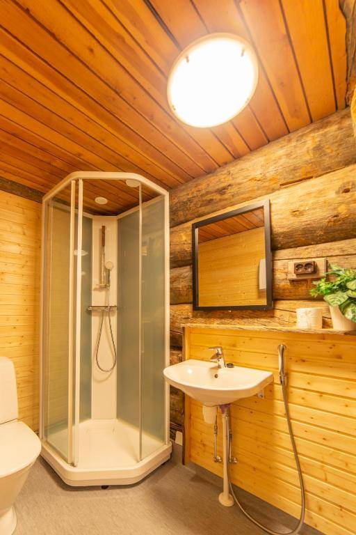 Apartments Kuukkeli Tokka