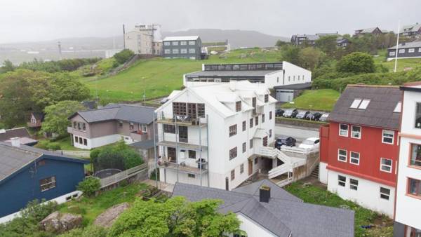 Penthouse / 4 BR / Downtown / Harbour View