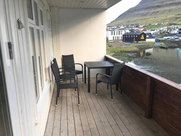 Spacious City Center Home by the Sea