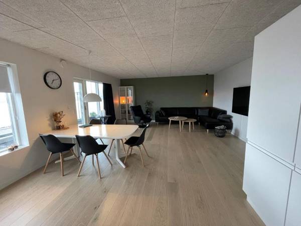 Brand New / Sea View / 2 Bed Room Apartment