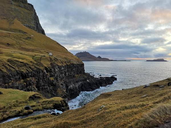 Gásadalur Apartments @ World famous waterfall