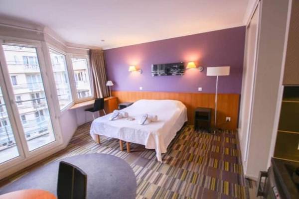 Studio with BALCONY in ISSY LES MOULINEAUX