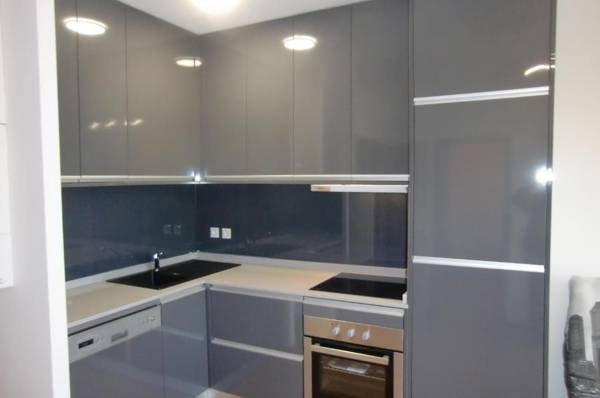 18 Avenue Georges Clemenceau