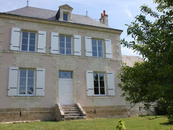 Gîte Beaumont-en-Véron 3 pièces 5 personnes - FR-1-381-445