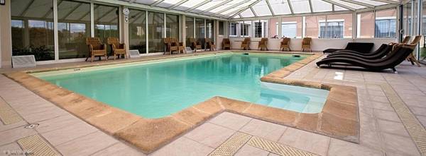 Logis Hostellerie Du Mont Aimé