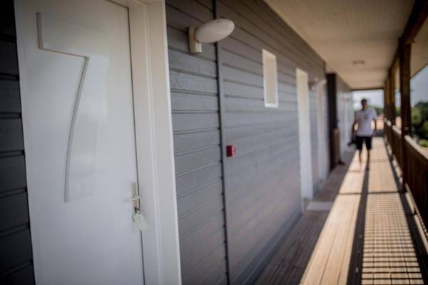 Hotel Lodge La Petite Couronne