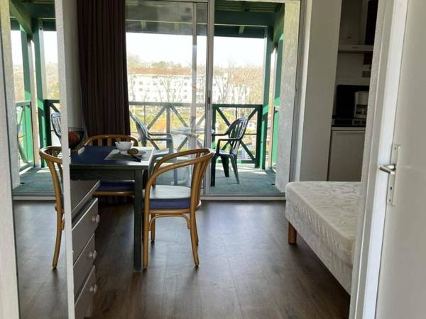 Studio Cambo-les-Bains 1 pièce 2 personnes - FR-1-495-98