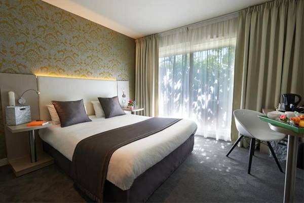 Le Carré D'Alethius