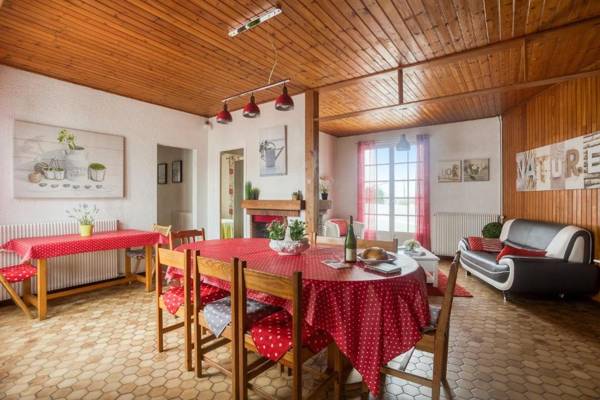 Maison de 4 chambres a La Tranche sur Mer a 500 m de la plage avec vue sur la ville jardin amenage et wifi