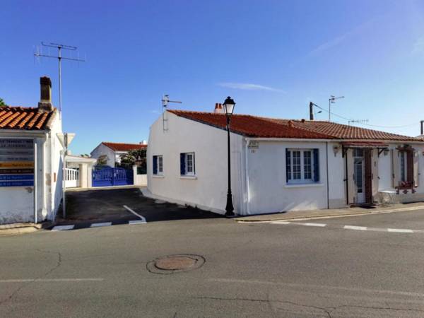 Maison d'une chambre avec jardin clos a La Tranche sur Mer
