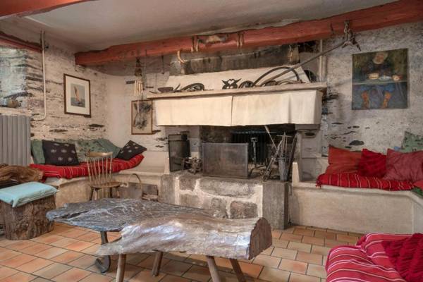 Charmante maison dans un ecrin de verdure a Rochefort en Terre