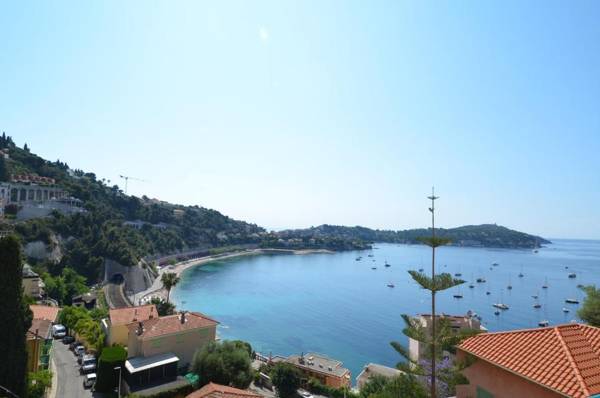 Appartement 4 personnes avec Vue Mer exceptionnelle à Villefranche-sur-Mer