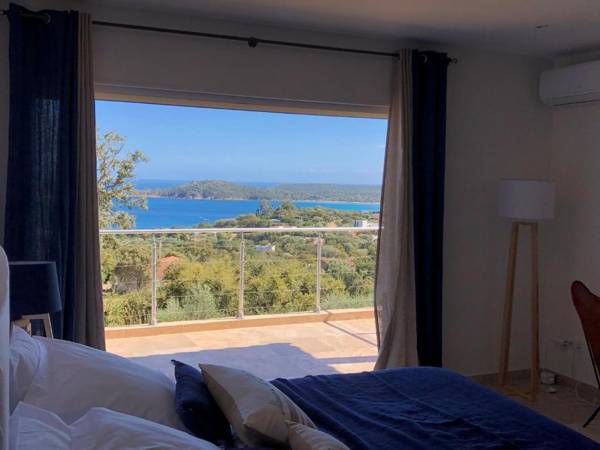 VILLA CARAMONTINU à Pinarello proche plage vue mer piscine chauffée