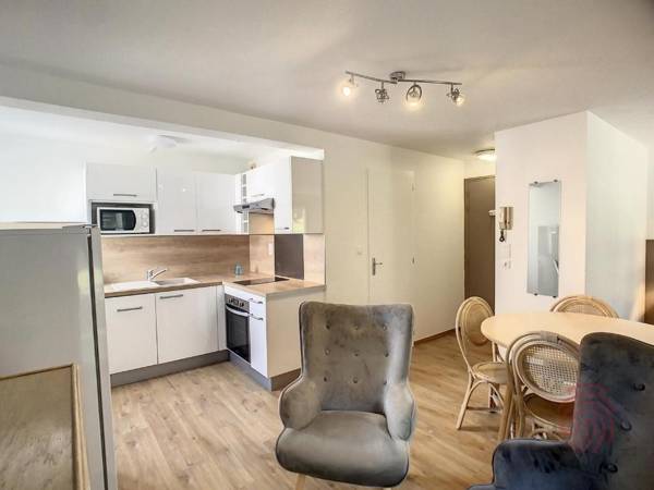 Studio Lamalou-les-Bains 1 pièce 2 personnes - FR-1-451-46