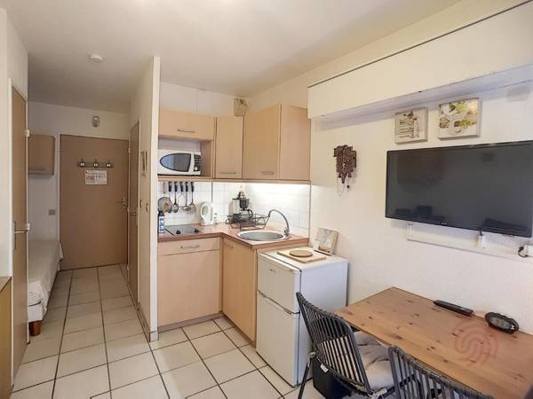 Studio Lamalou-les-Bains 1 pièce 2 personnes - FR-1-451-125