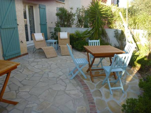 HP22 : Villa 4 pièces 6 couchages NARBONNE PLAGE