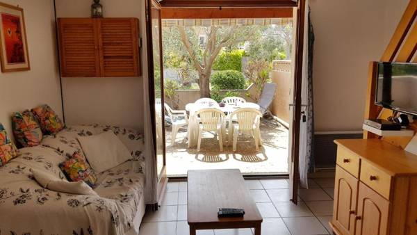 MC3 : Villa 2 pièces mezzanine 5 couchages NARBONNE-PLAGE