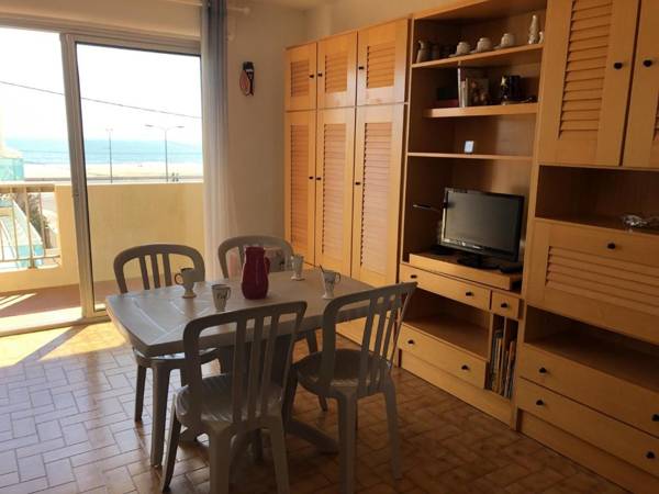 ROC 7 NARBONNE-PLAGE: Appartement studio cabine vue mer
