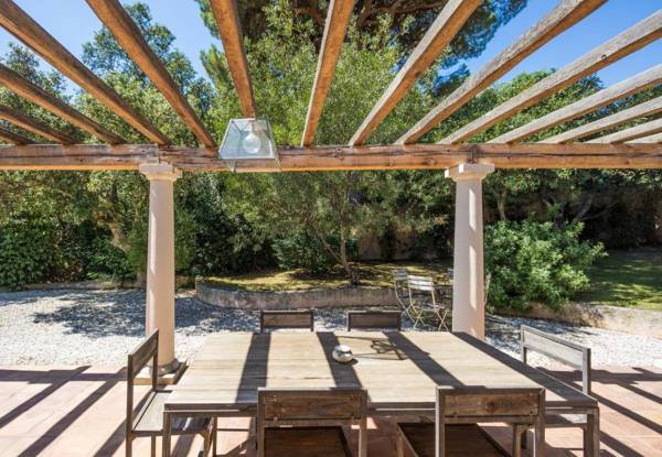 Villa des Salins by Hotel des Lices