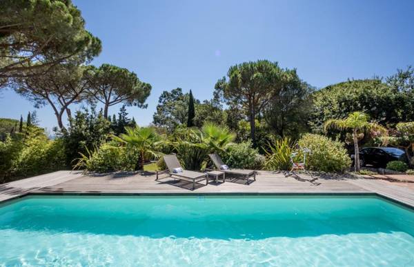 Villa des Salins by Hotel des Lices