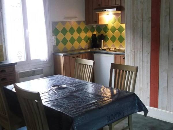 Appartement Mont-Dore 3 pièces 4 personnes - FR-1-415-61
