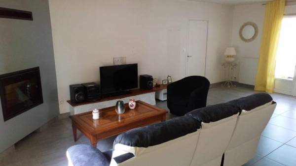 Une grande maison familiale à Brem sur Mer