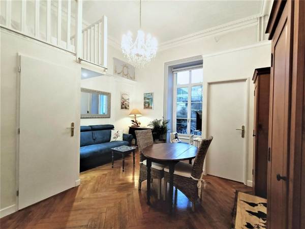 Studio Aix-les-Bains 1 pièce 2 personnes - FR-1-555-44