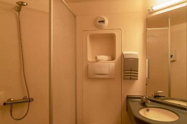 Kyriad Direct Macon Sud