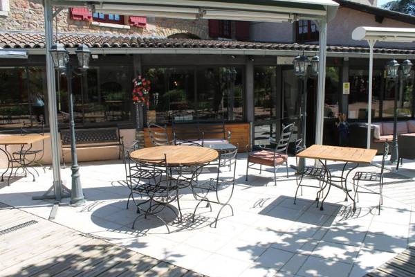 Hôtel Restaurant Le Moulin de Saint Verand