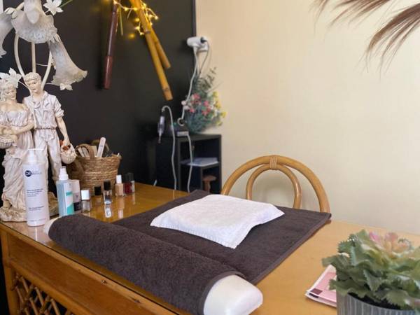 Domaine Des Tourelles N2 Conciergerie Leroy