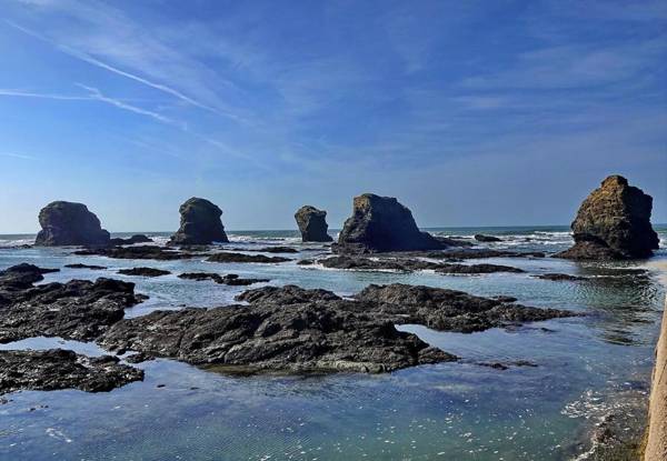 Un cottage version moderne dans un domaine avec piscine